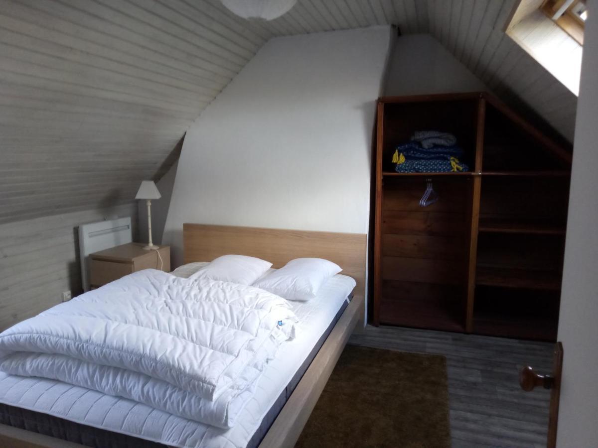 Petite Maison Dans Les Monts D'Arree Ty Coz Commana 外观 照片